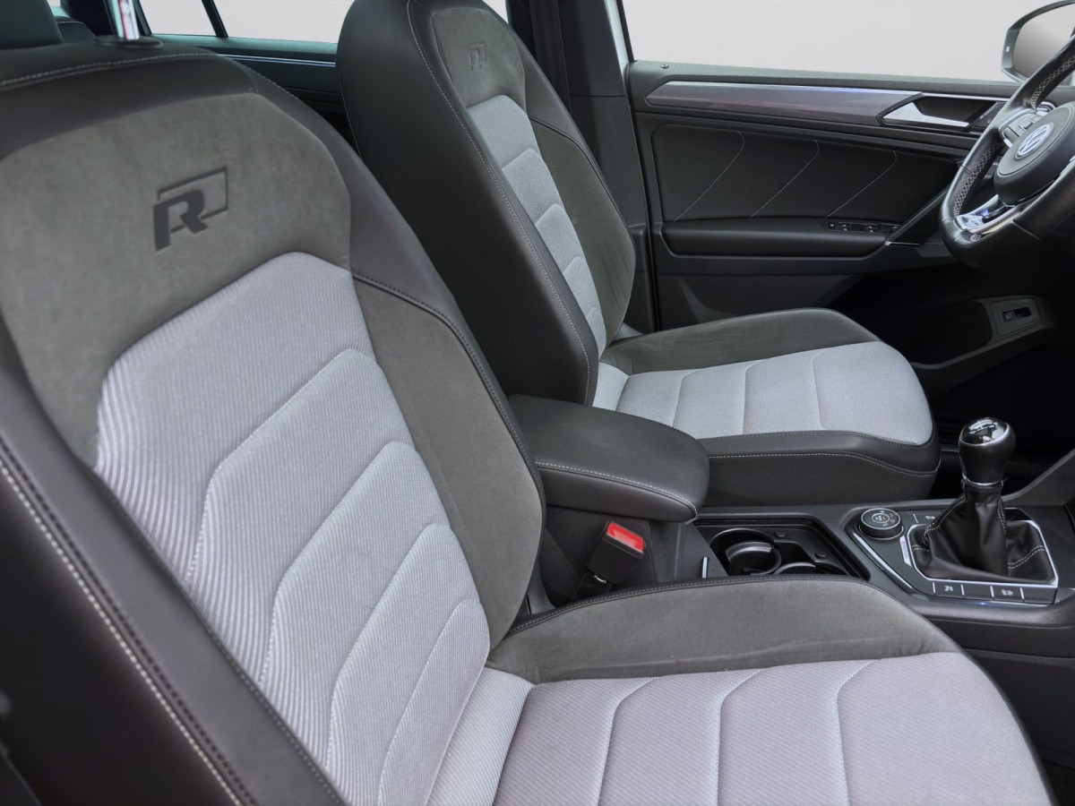 Thumb 15: Volkswagen Tiguan 2.0 TSI 4M R-LINE PANO NAVI KAMERA DYNAUDIO