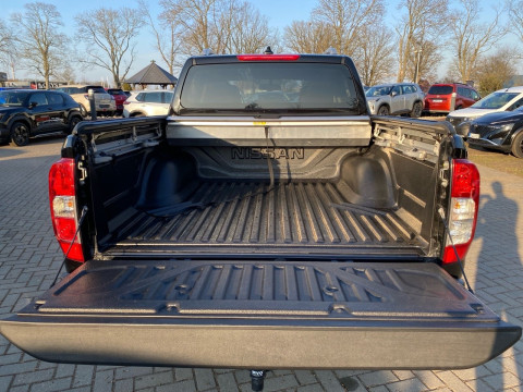 Ansicht 14 - Gebrauchtwagen Fahrzeug, Modell Navara der Marke Nissan von Verkäufer Autohaus Wegener GmbH - Filiale Ludwigsfelde