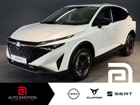 Automodell: Qashqai in der Farbe weiß