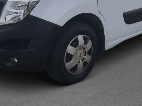 Ansicht 8 - Gebrauchtwagen Fahrzeug, Modell Interstar der Marke Nissan von Verkäufer Autozentrum Walter GmbH & Co. KG