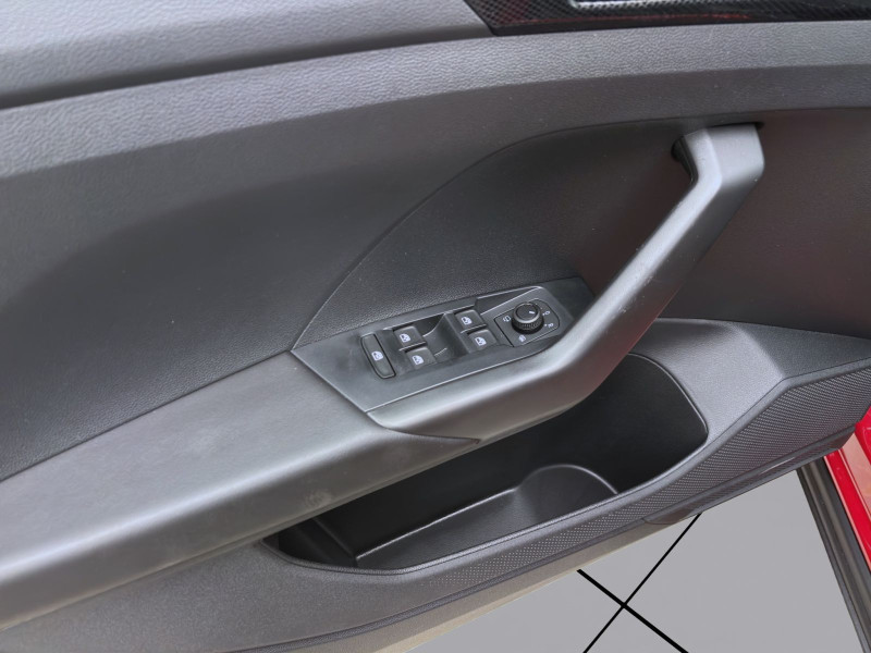 Bild 9: Volkswagen T-Cross 1.0 TSI DSG LIFE AHK KAMERA KLIMA SHZG