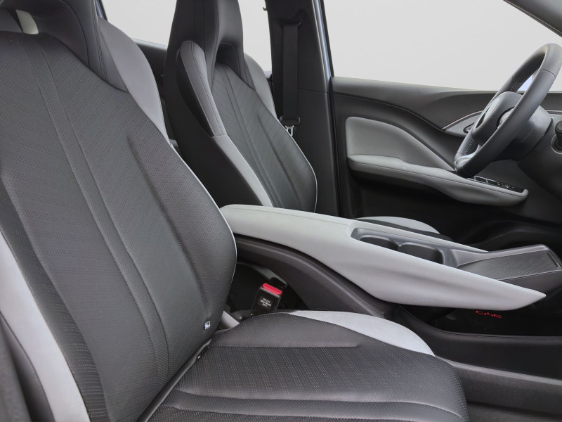 Bild 15: BYD DOLPHIN SURF BOOST NAVI KLIMA LM16 KAMERA PDC