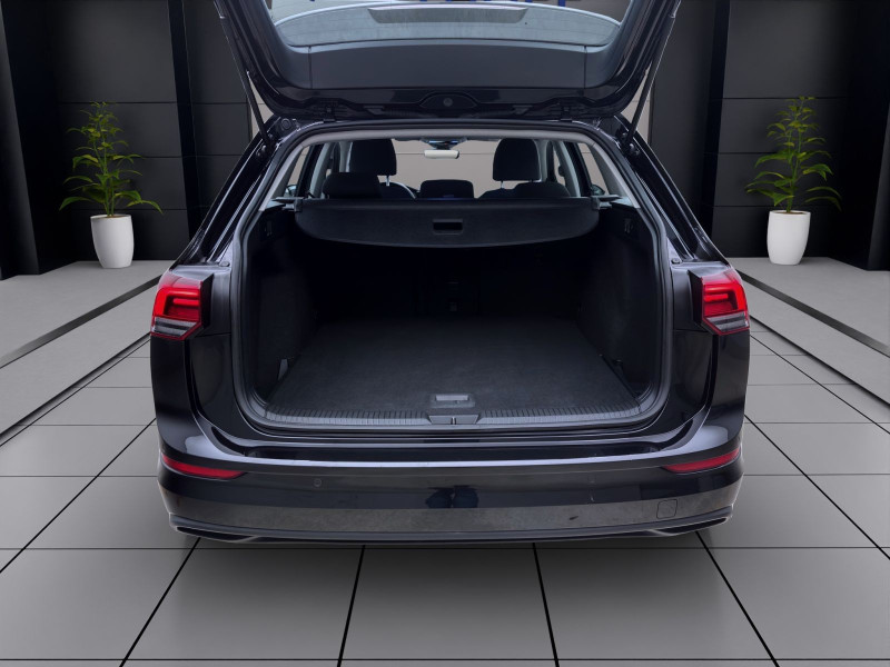 Bild 3: Volkswagen Golf Variant 1.0 eTSI DSG LIFE AHK KAMERA NAVI PDC