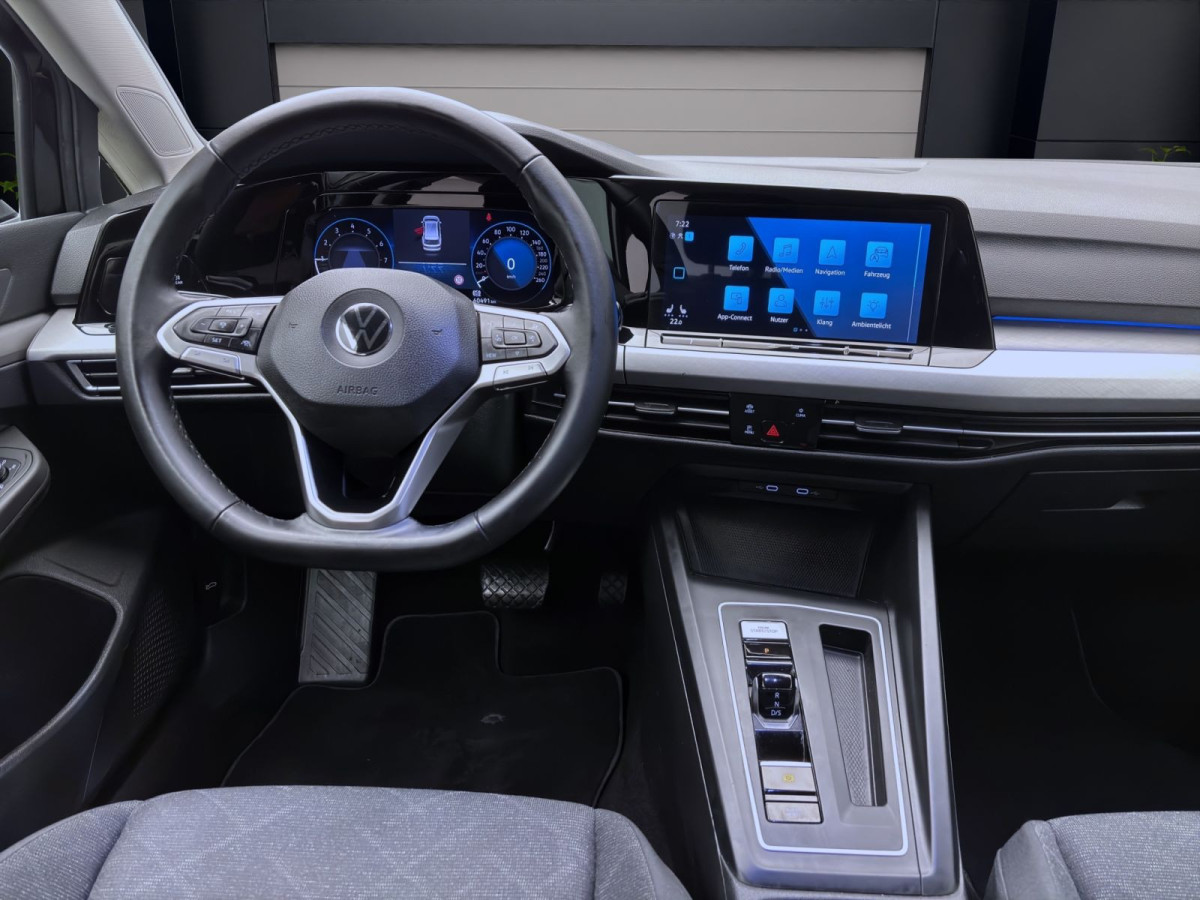 Thumb 12: Volkswagen Golf Variant 1.0 eTSI DSG LIFE AHK KAMERA NAVI PDC