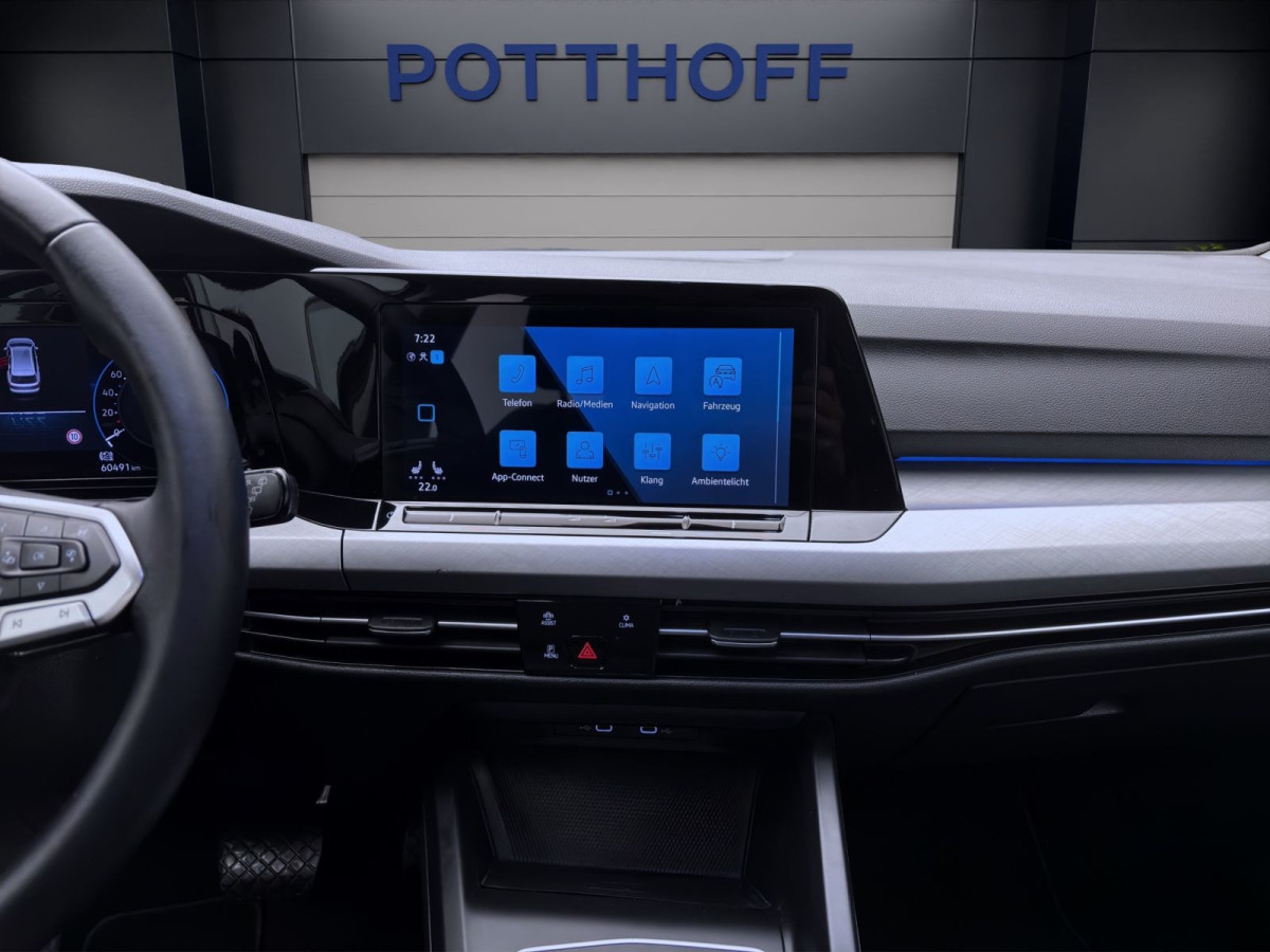 Thumb 13: Volkswagen Golf Variant 1.0 eTSI DSG LIFE AHK KAMERA NAVI PDC