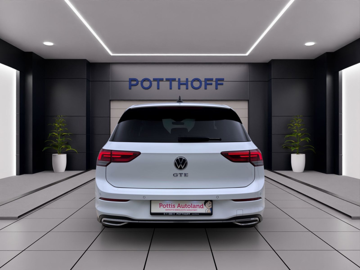 Thumb 2: Volkswagen Golf 1.4 TSI eHybrid DSG GTE STDHZG AHK NAVI SITZHZG