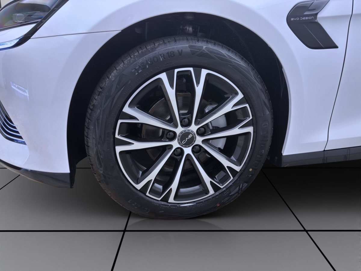 Thumb 6: BYD SEAL COMFORT 360* NAVI LM18 PANO PDC