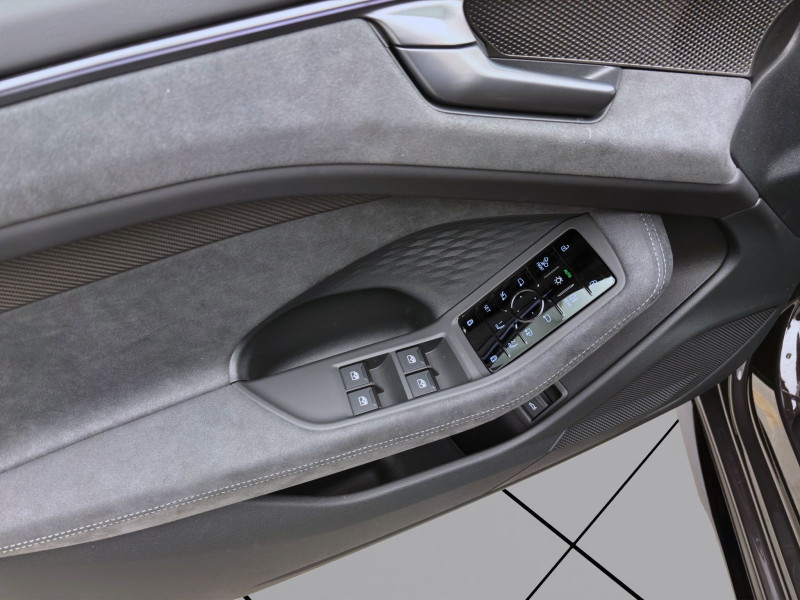 Bild 9: Audi A6 Avant TDI Q EDITION ONE S LINE AHK B&O HUD LM21 PANO WR20