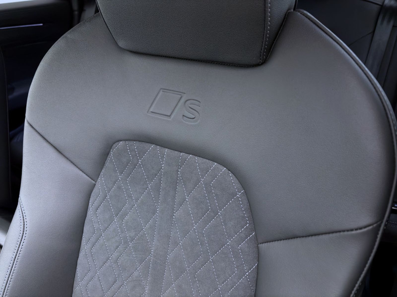 Bild 18: Audi A6 Avant TDI Q EDITION ONE S LINE AHK B&O LM21 MATRIX