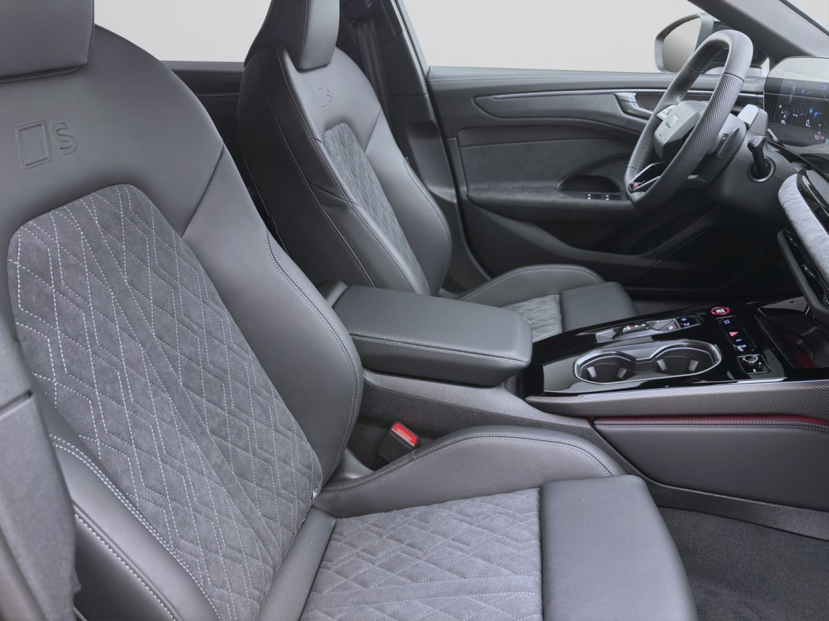 Thumb 15: Audi A6 Avant TDI Q EDITION ONE S LINE AHK B&O LM21 MATRIX