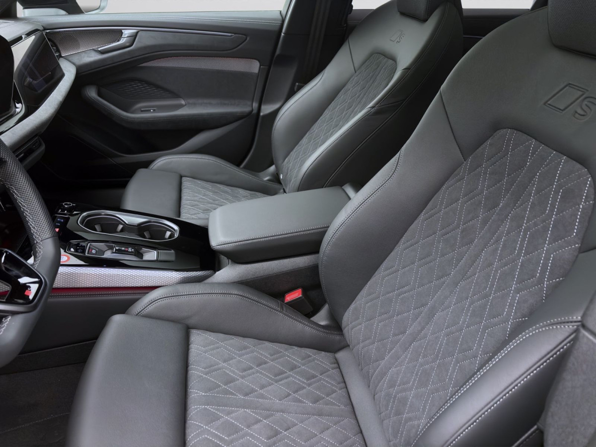 Thumb 8: Audi A6 Avant TDI Q S LINE AHK B&O HUD WR20 PANO LM21