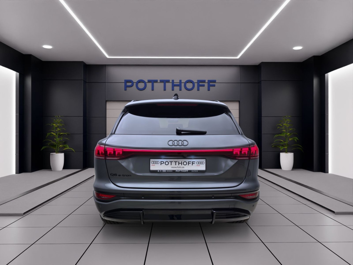Thumb 2: Audi Q6 SUV e-tron PERFORMANCE S LINE BUSINESS AHK B&O HUD LM21 PANO
