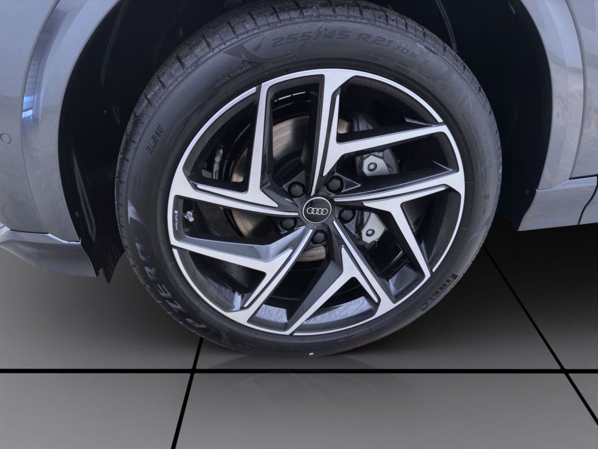 Thumb 7: Audi Q6 SUV e-tron PERFORMANCE S LINE BUSINESS AHK B&O HUD LM21 PANO