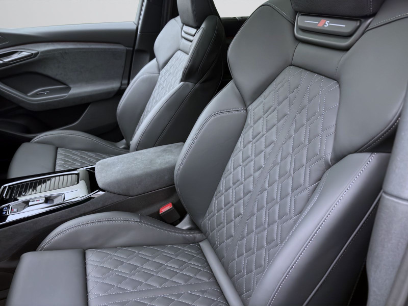 Bild 8: Audi Q6 SUV e-tron PERFORMANCE S LINE BUSINESS