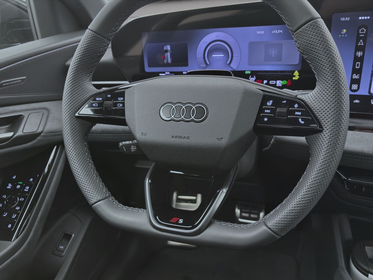 Thumb 11: Audi Q6 SUV e-tron PERFORMANCE S LINE BUSINESS
