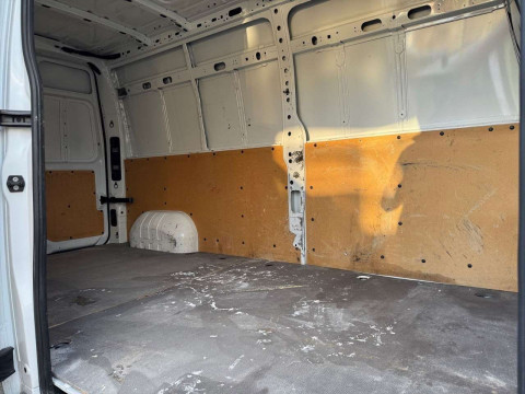 Ansicht 10 - Gebrauchtwagen Fahrzeug, Modell NV400 der Marke Nissan von Verkäufer Autohaus Priller – Zweigniederlassung der Autohaus MKM Huber GmbH