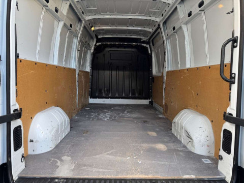 Ansicht 11 - Gebrauchtwagen Fahrzeug, Modell NV400 der Marke Nissan von Verkäufer Autohaus Priller – Zweigniederlassung der Autohaus MKM Huber GmbH