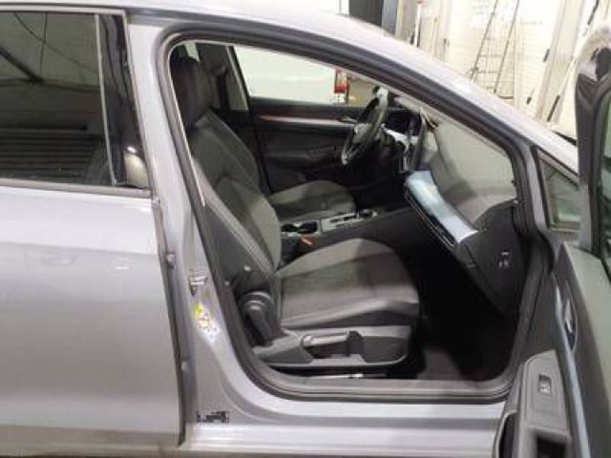 Thumb 2: Volkswagen Golf 2.0 TDI DSG GOAL AHK NAVI KAMERA SITZHZG