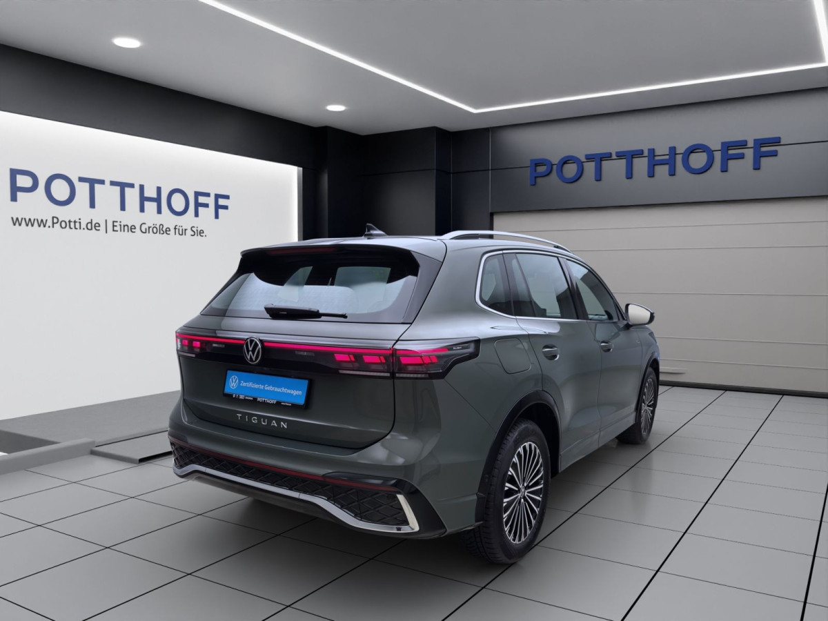Thumb 4: Volkswagen Tiguan 2.0 TDI DSG R-LINE AHK KAMERA NAVI PDC