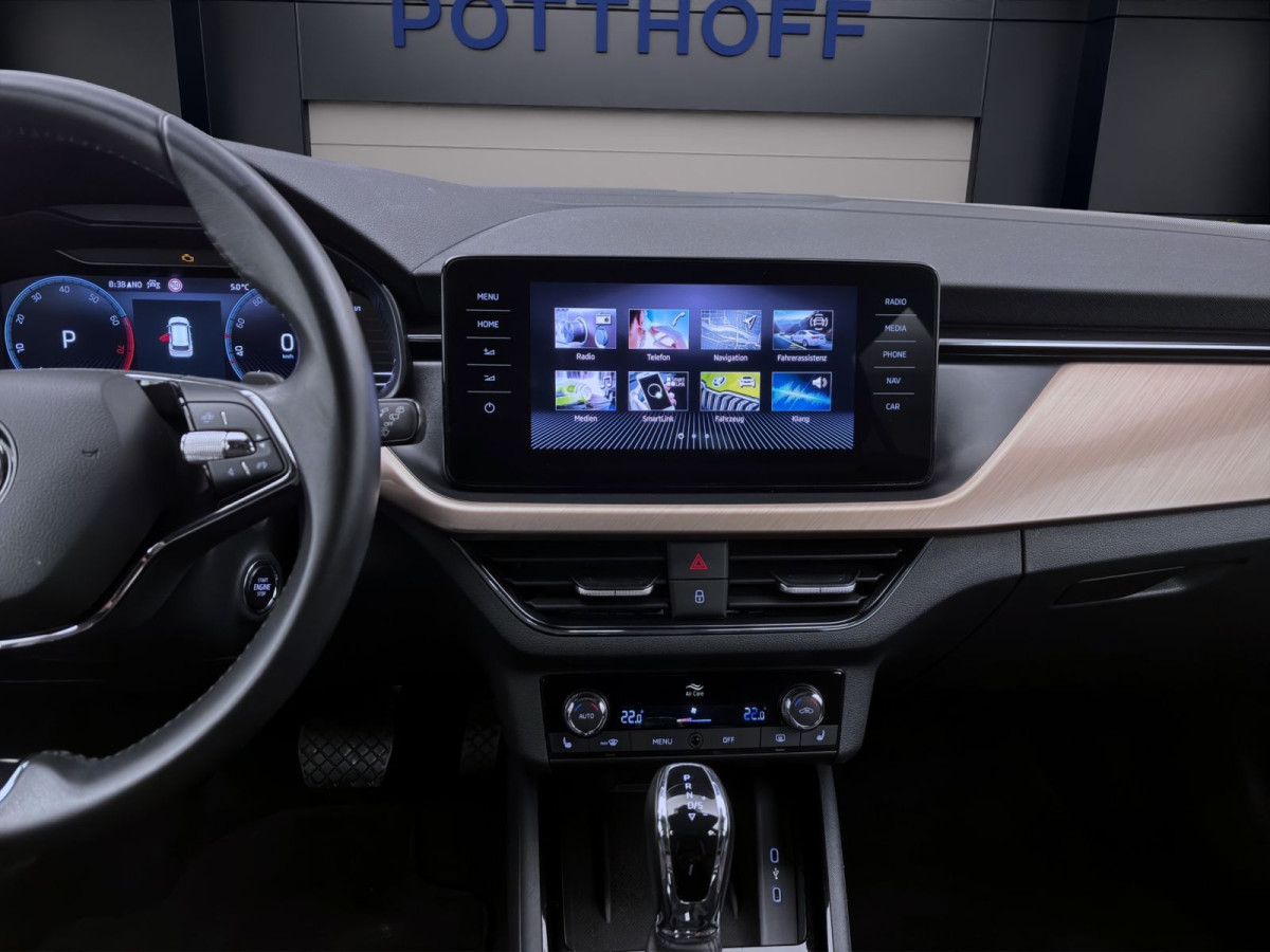 Thumb 13: Škoda Kamiq 1.5 TSI DSG STYLE PANO AHK NAVI SITZHZG