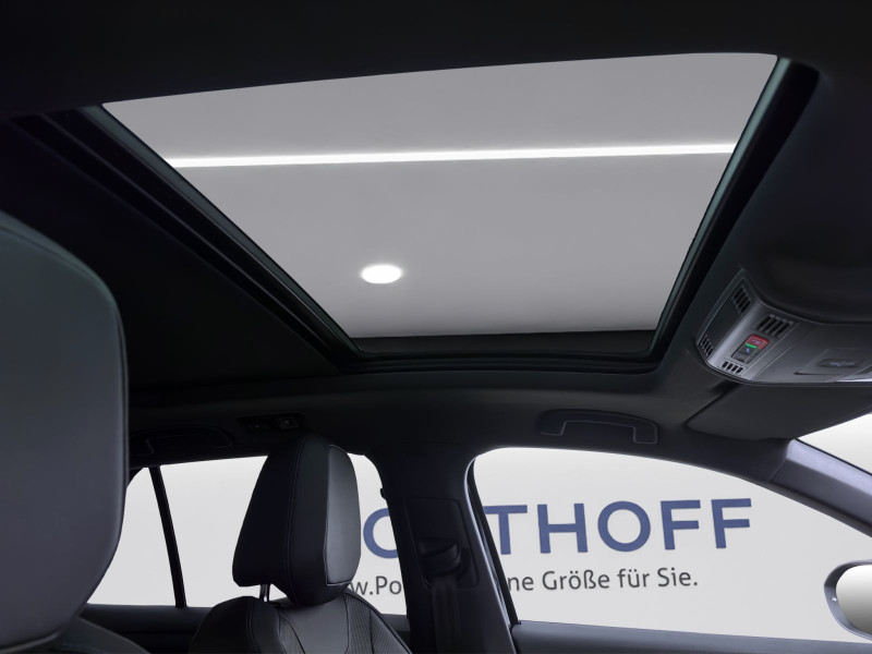 Bild 16: Volkswagen T-Roc 4M R PANO AHK NAVI KAMERA IQ.LIGHT