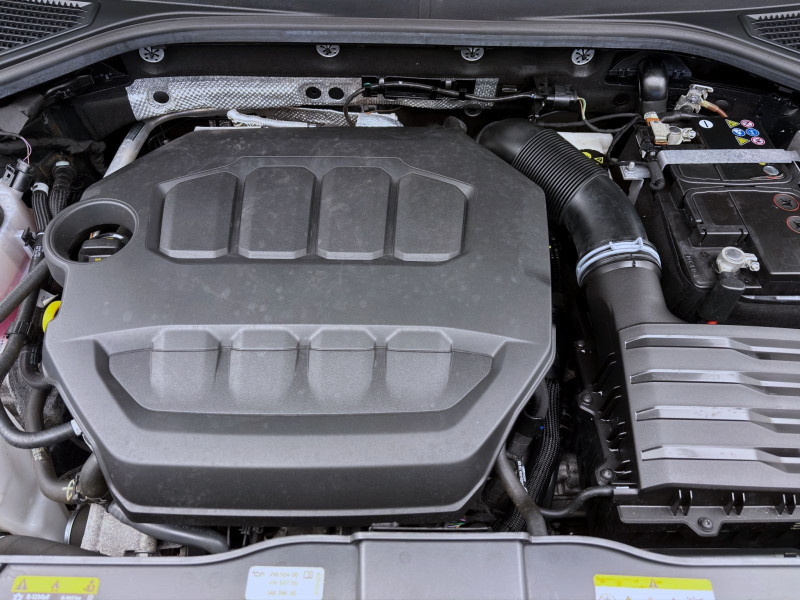 Bild 17: Volkswagen T-Roc 4M R PANO AHK NAVI KAMERA IQ.LIGHT