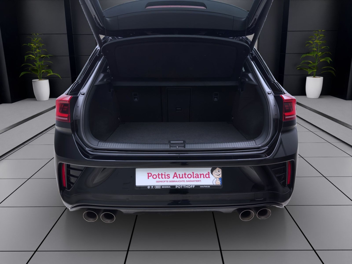 Thumb 3: Volkswagen T-Roc 4M R PANO AHK NAVI KAMERA IQ.LIGHT