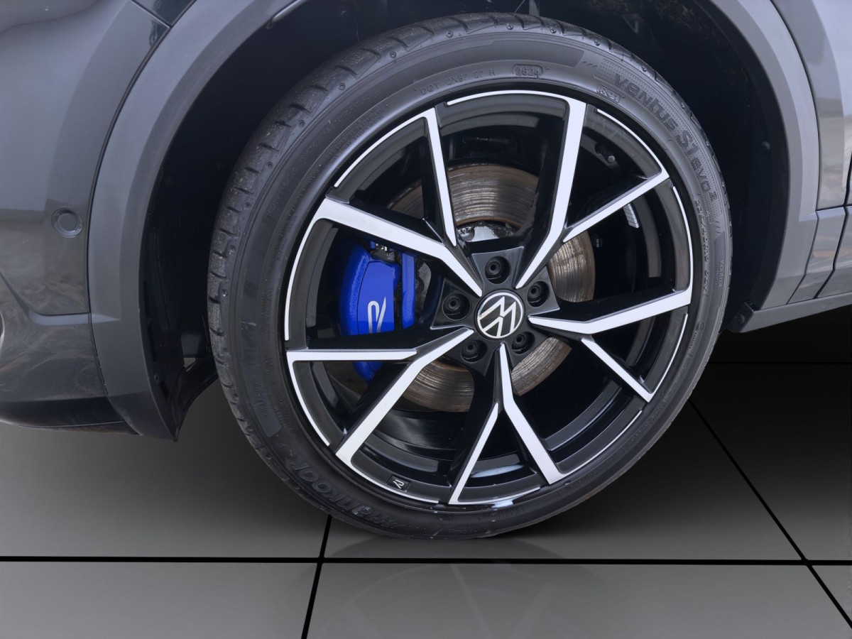 Thumb 7: Volkswagen T-Roc 4M R PANO AHK NAVI KAMERA IQ.LIGHT
