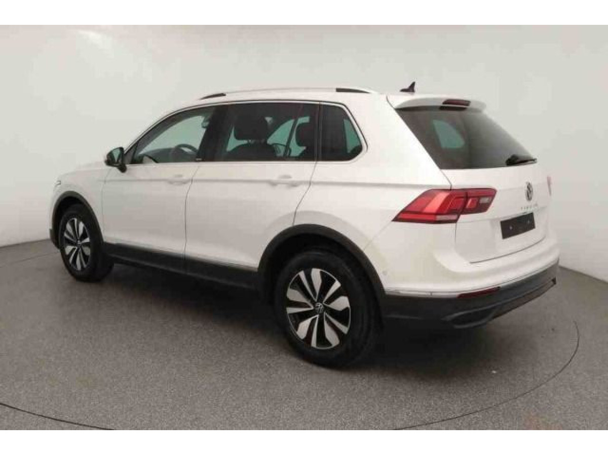 Thumb 3: Volkswagen Tiguan 2.0 TDI DSG MOVE NAVI KAMERA PDC SITZHZG