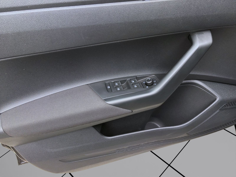 Bild 9: Volkswagen Taigo 1.5 TSI DSG R-LINE AHK NAVI KAMERA IQ.LIGHT