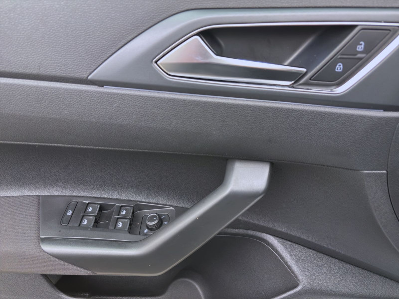 Bild 9: Volkswagen Taigo 1.5 TSI DSG R-LINE AHK NAVI KAMERA IQ.LIGHT