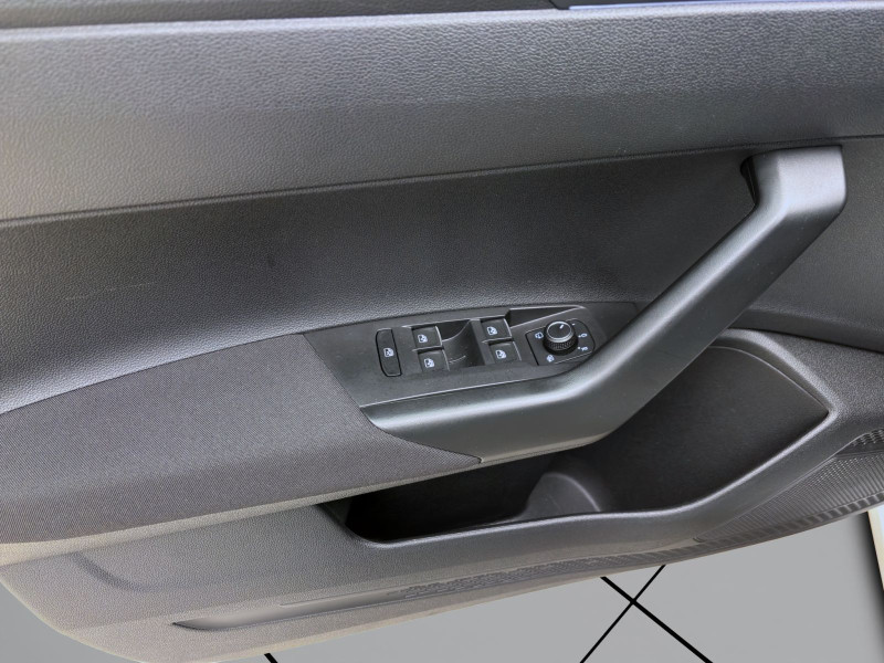 Bild 9: Volkswagen Taigo 1.5 TSI DSG R-LINE AHK NAVI KAMERA IQ.LIGHT