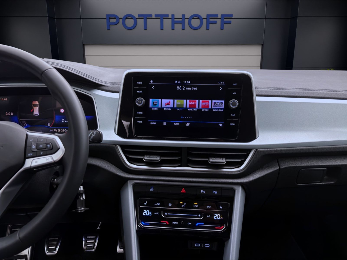 Thumb 13: Volkswagen T-Roc 1.0 TSI GOAL NAVI PDC LED SITZHZG ACC