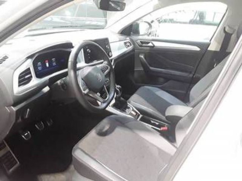 Bild 2: Volkswagen T-Roc 1.0 TSI GOAL NAVI PDC SITZHZG KLIMA LED