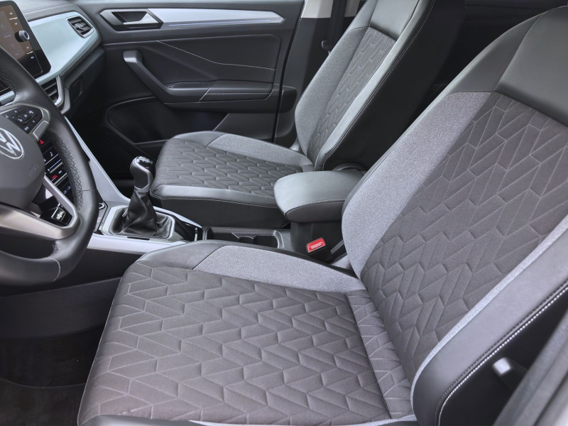 Bild 8: Volkswagen T-Roc 1.0 TSI GOAL NAVI PDC LED SITZHZG