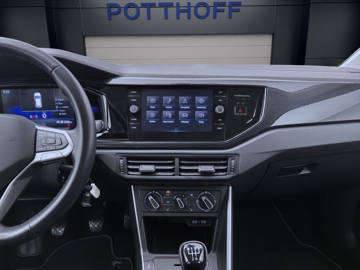 Thumb 13: Volkswagen Polo 1.0 TSI LIFE NAVI KAMERA PDC SITZHZG