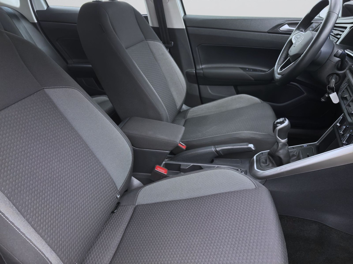 Thumb 15: Volkswagen Polo 1.0 TSI LIFE NAVI KAMERA PDC SITZHZG