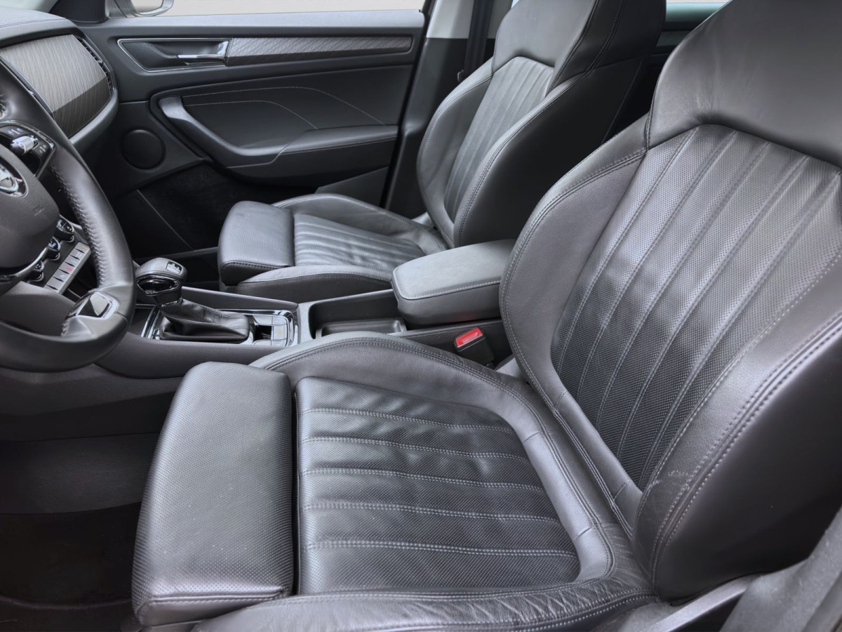 Thumb 8: Škoda Kodiaq 2.0 TDI DSG 4x4 STYLE AHK KAMERA NAVI MATRIX