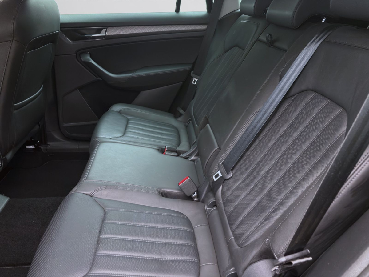 Thumb 14: Škoda Kodiaq 2.0 TDI DSG 4x4 STYLE AHK KAMERA NAVI MATRIX