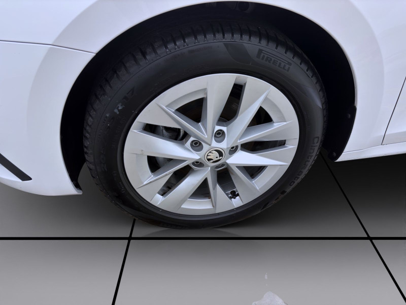 Bild 7: Škoda Octavia Combi 2.0 TDI DSG STYLE NAVI KAMERA AHK PDC