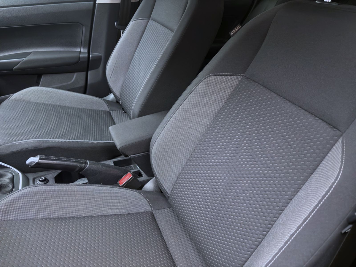 Thumb 8: Volkswagen Polo 1.0 TSI LIFE PDC LED SITZHZG DAB+