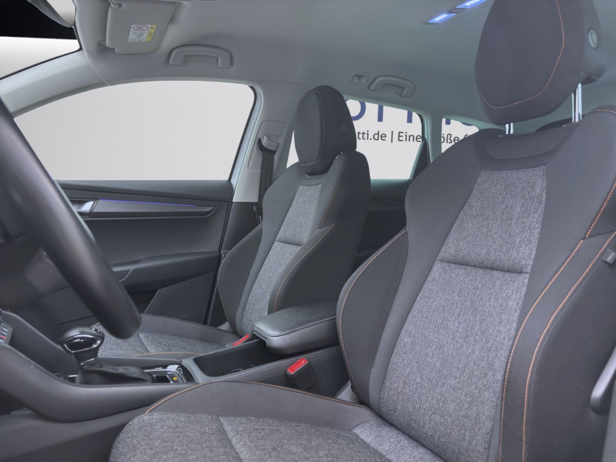 Thumb 8: Škoda Karoq 2.0 TDI DSG 4x4 CLEVER AHK KAMERA NAVI PDC