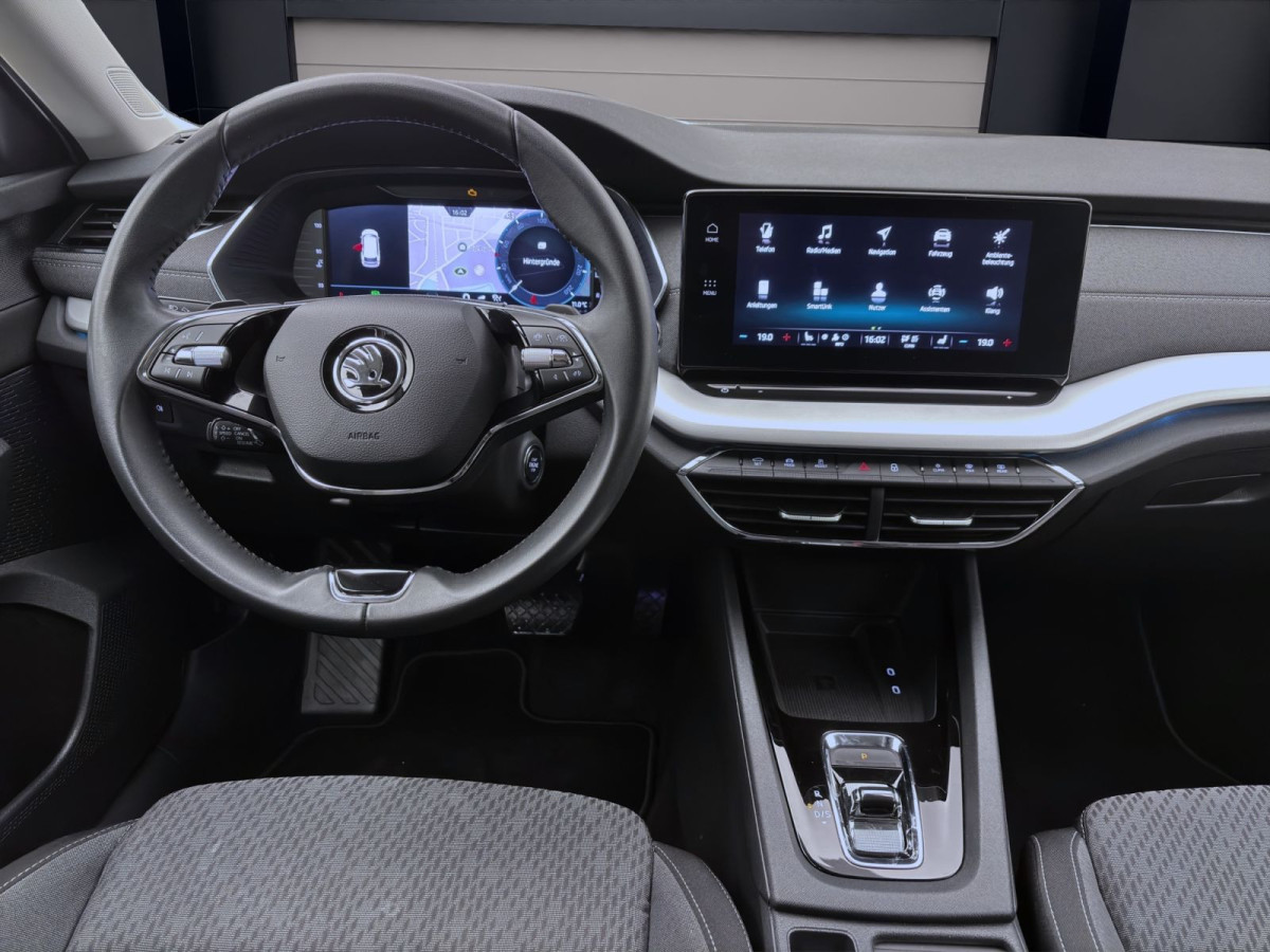 Thumb 12: Škoda Octavia Combi 2.0 TDI DSG STYLE NAVI PDC SITZHZG LED