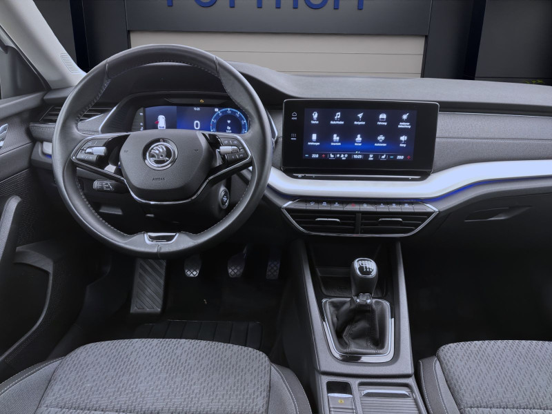 Bild 12: Škoda Octavia Combi 2.0 TDI STYLE AHK NAVI SITZHZG PDC