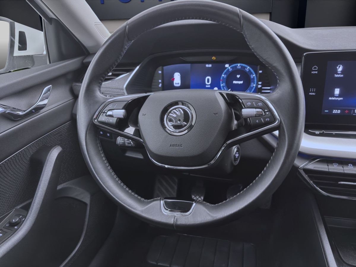Thumb 10: Škoda Octavia Combi 2.0 TDI STYLE AHK NAVI SITZHZG PDC
