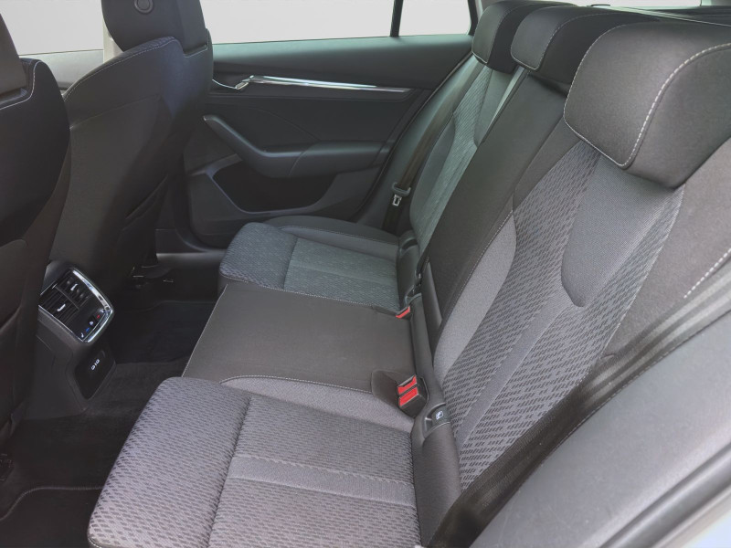 Bild 14: Škoda Octavia Combi 2.0 TDI DSG STYLE STDHZG NAVI PDC KAMERA