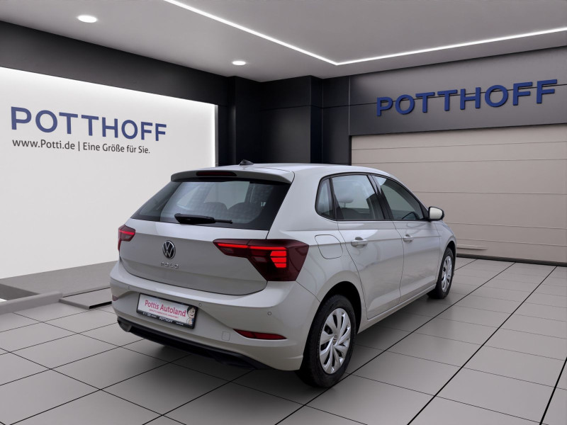 Bild 4: Volkswagen Polo 1.0 MPI LIFE NAVI PDC LED DAB+