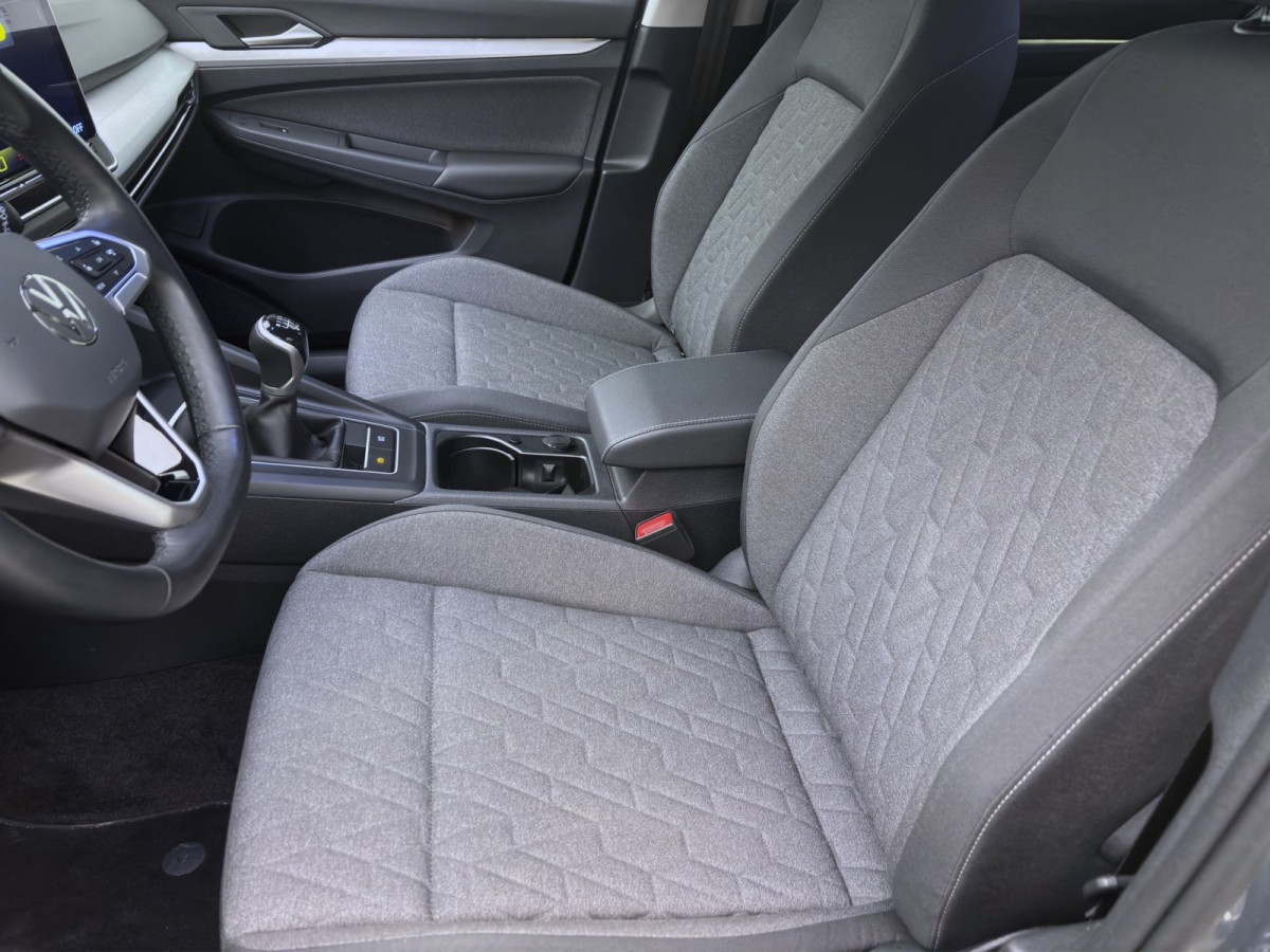 Thumb 8: Volkswagen Golf Variant 2.0 TDI LIFE NAVI KAMERA SITZHZG PDC