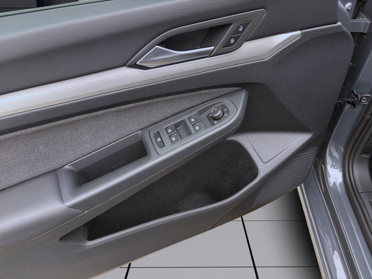 Thumb 9: Volkswagen Golf Variant 2.0 TDI LIFE NAVI KAMERA SITZHZG PDC