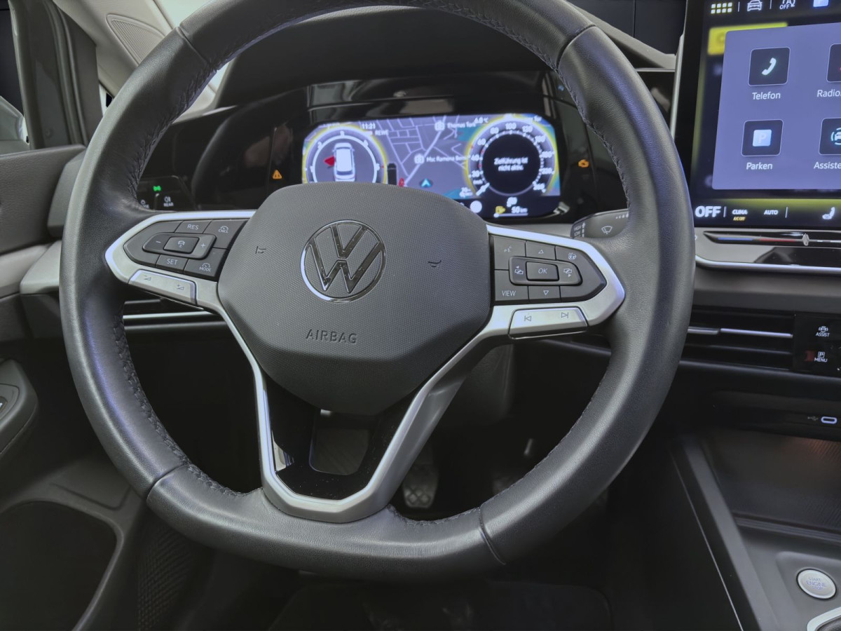 Thumb 11: Volkswagen Golf Variant 2.0 TDI LIFE NAVI KAMERA SITZHZG PDC